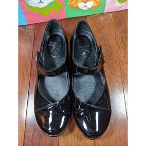 Dansko Opal Patent Mary Janes Black 39